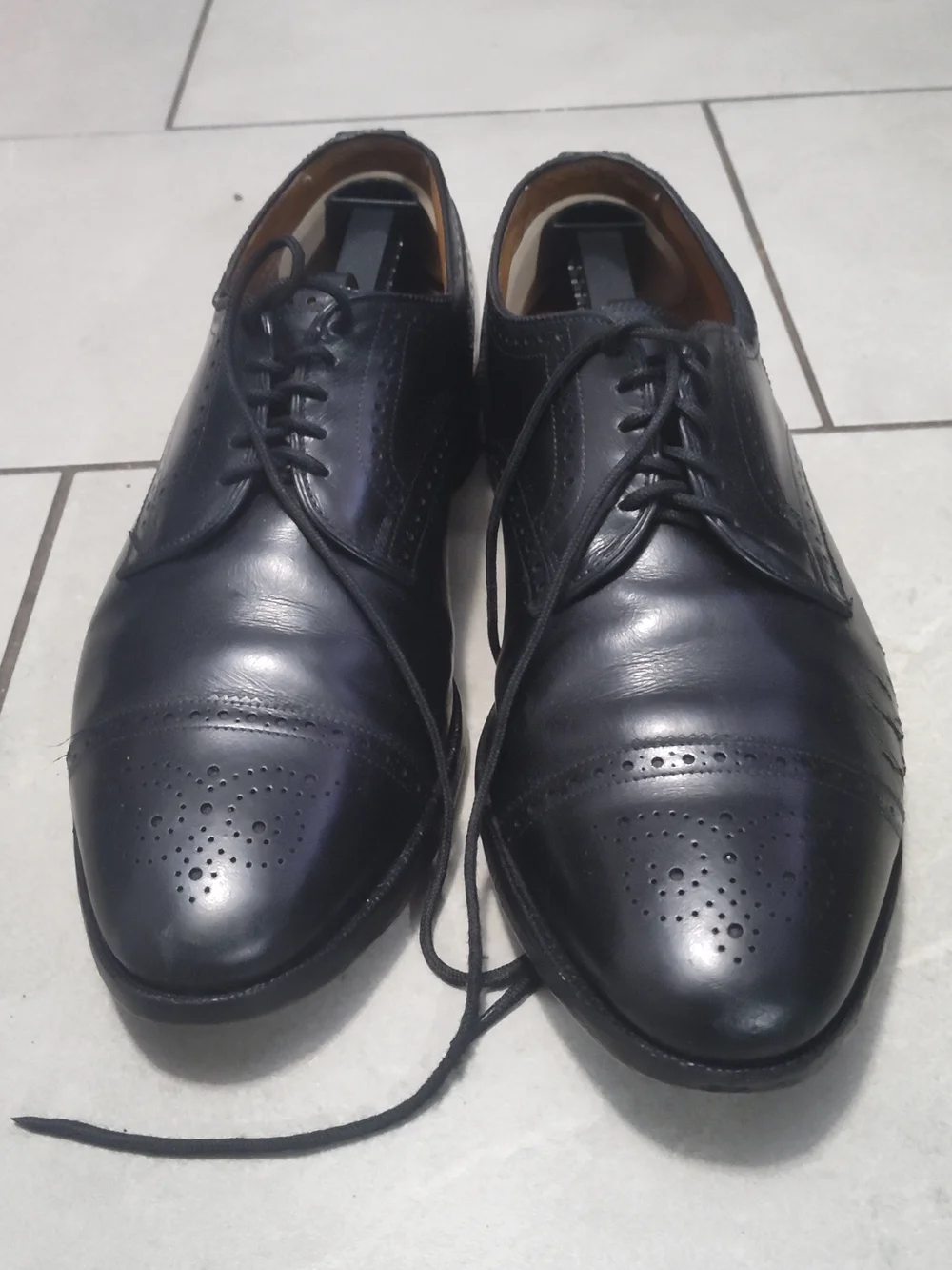 Allen Edmonds Black Semi-Brogue Sanford Sz 12